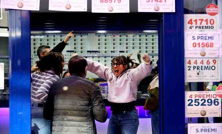 Von Zuhause aus die Weihnachtslotterie miterleben